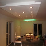 Coole Deckenbeleuchtung im Wohn- und Essbereich